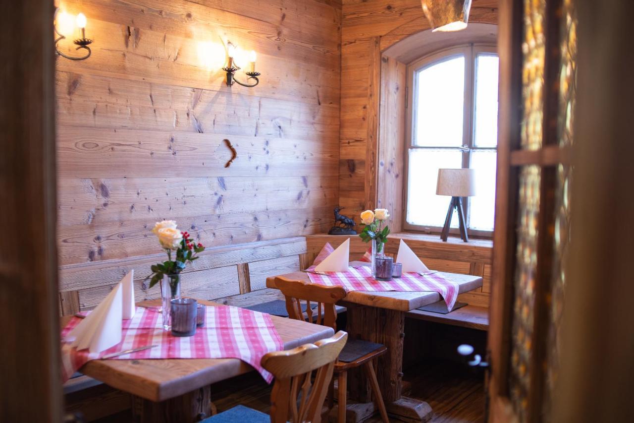Hotel Zum Hirsch Wertingen Екстериор снимка